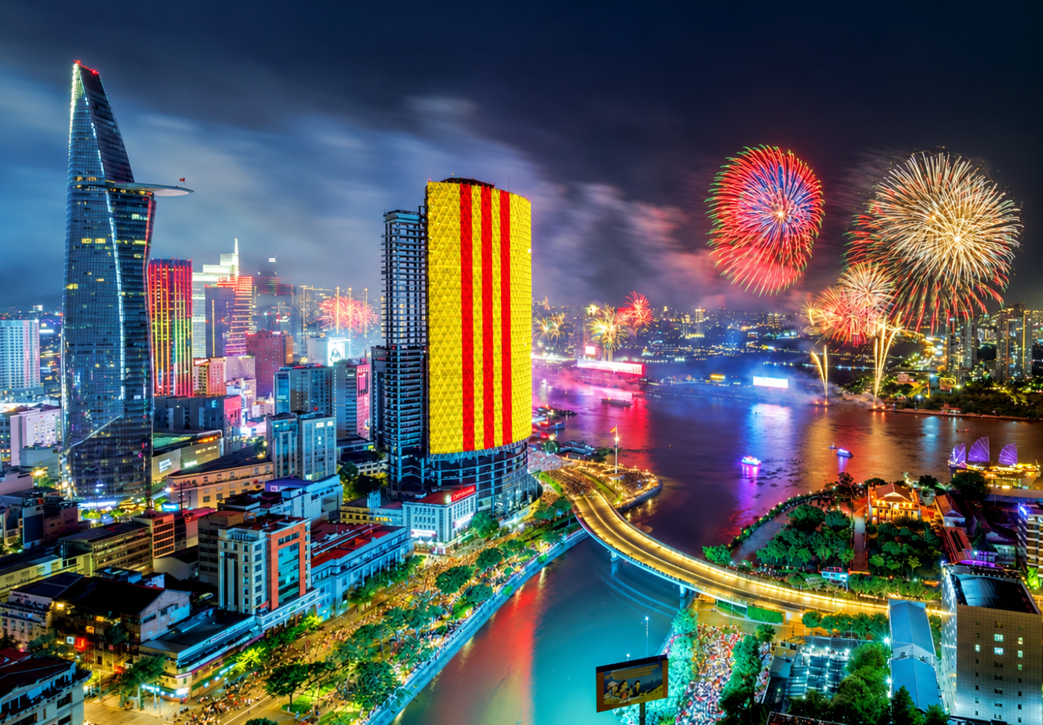 Đếm ngược đón Giao thừa